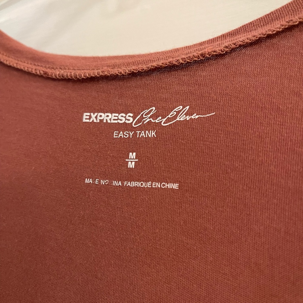 Express Tank Top - Picture 3 of 3